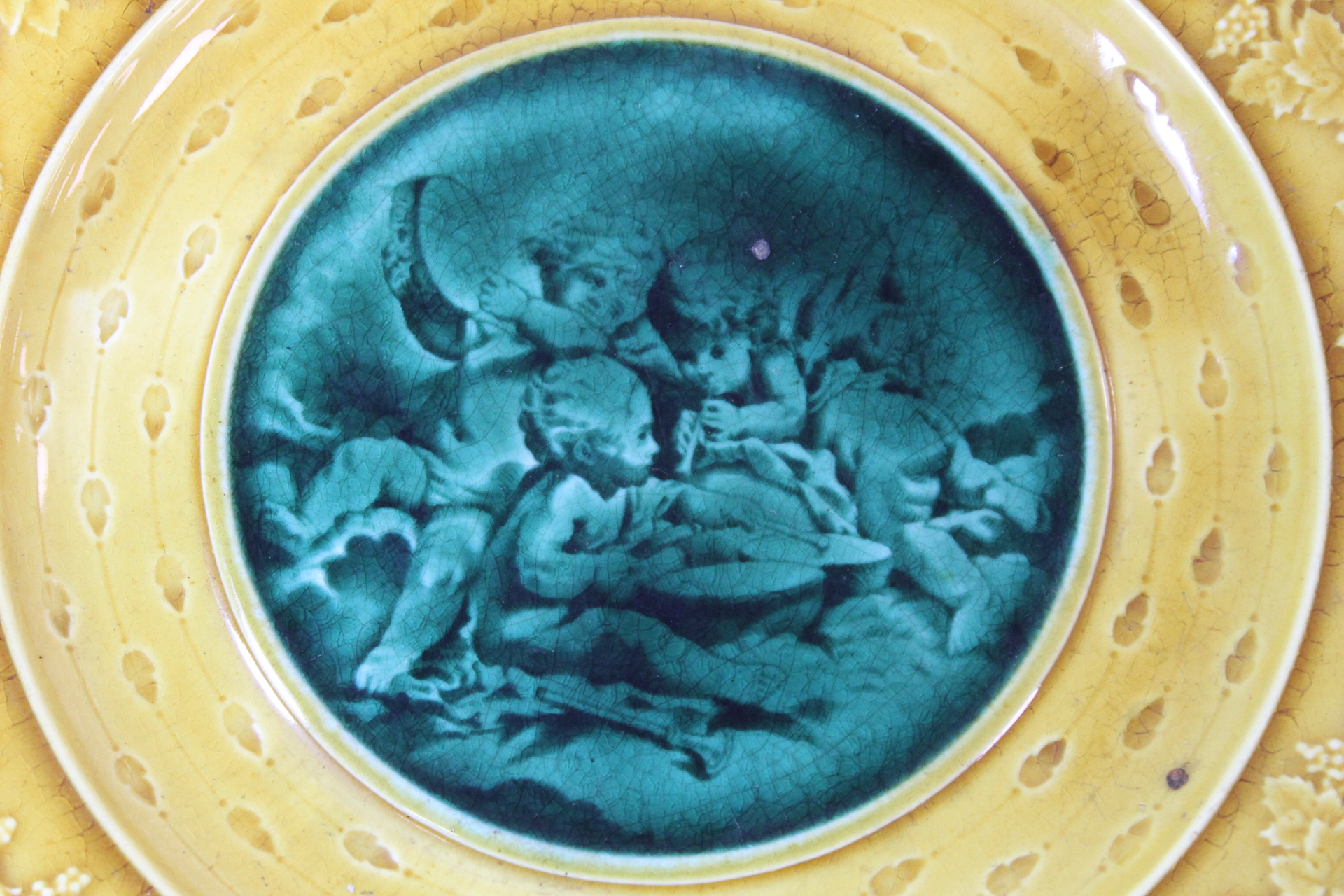 A. J. Adams & Co., Staffordshire Majolica dessert service with central green glazed circular - Image 10 of 12