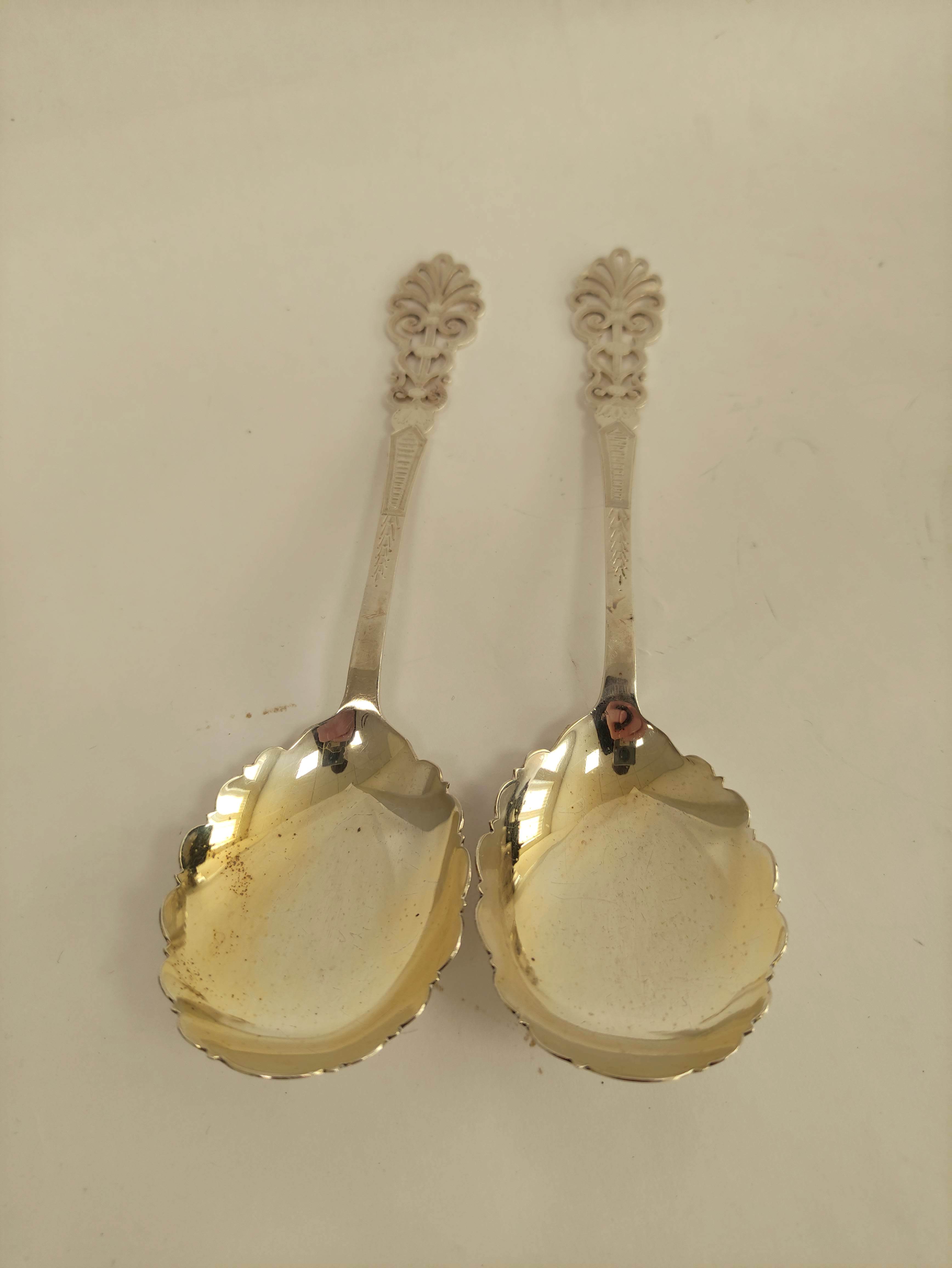 Pair of silver salad servers with engraved pierced terminals, Sheffield 1901, various silver and - Image 2 of 8