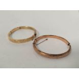 Two 9ct gold hinged bangles, 17g.