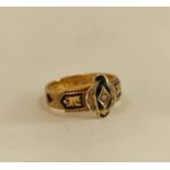Victorian 15ct gold mourning ring, Chester 1895. Size 'O'.