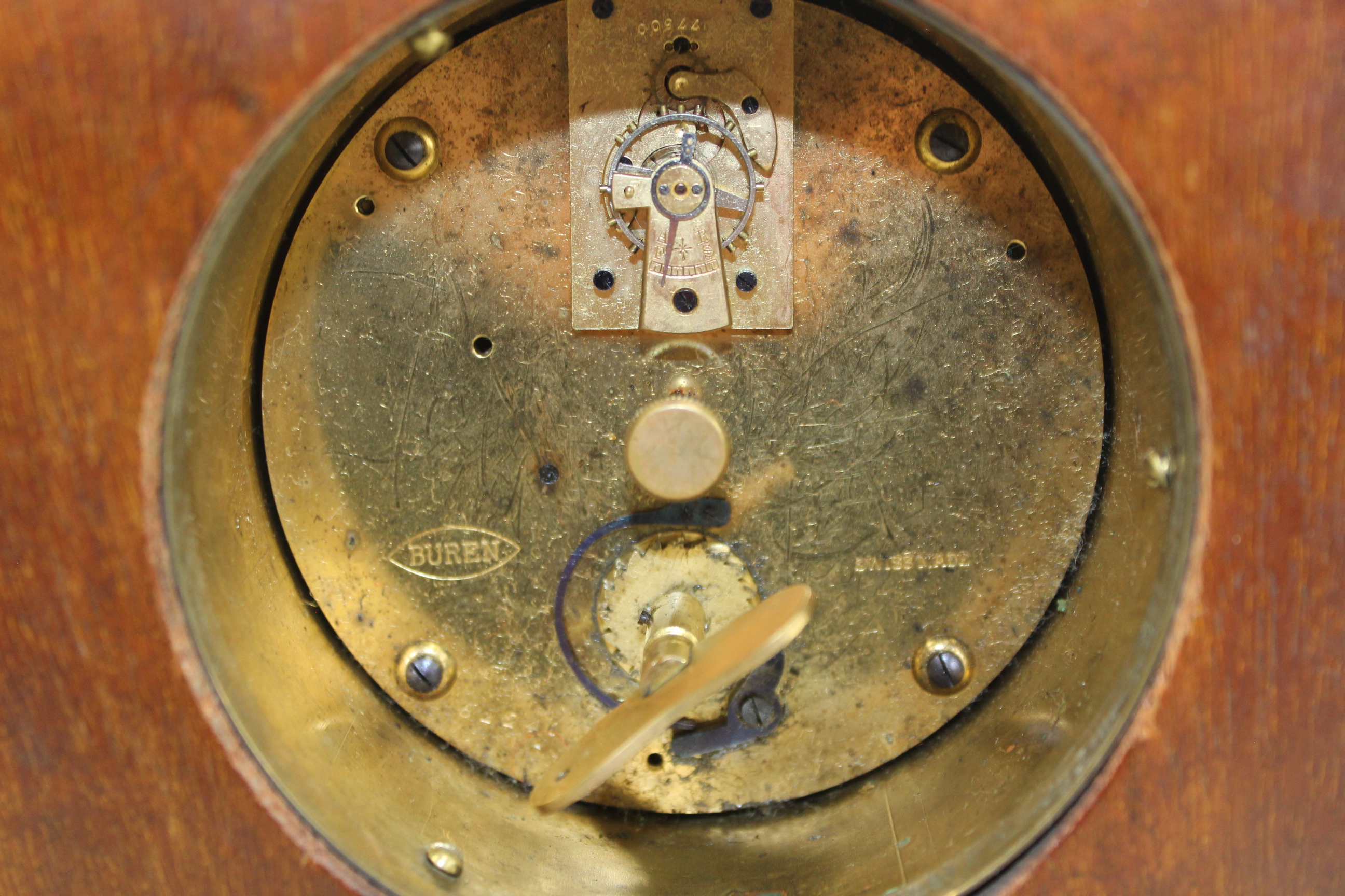 Bureau mantel timepiece, platform lever, with silvered dial in inlaid mahogany case of bombe - Image 5 of 5