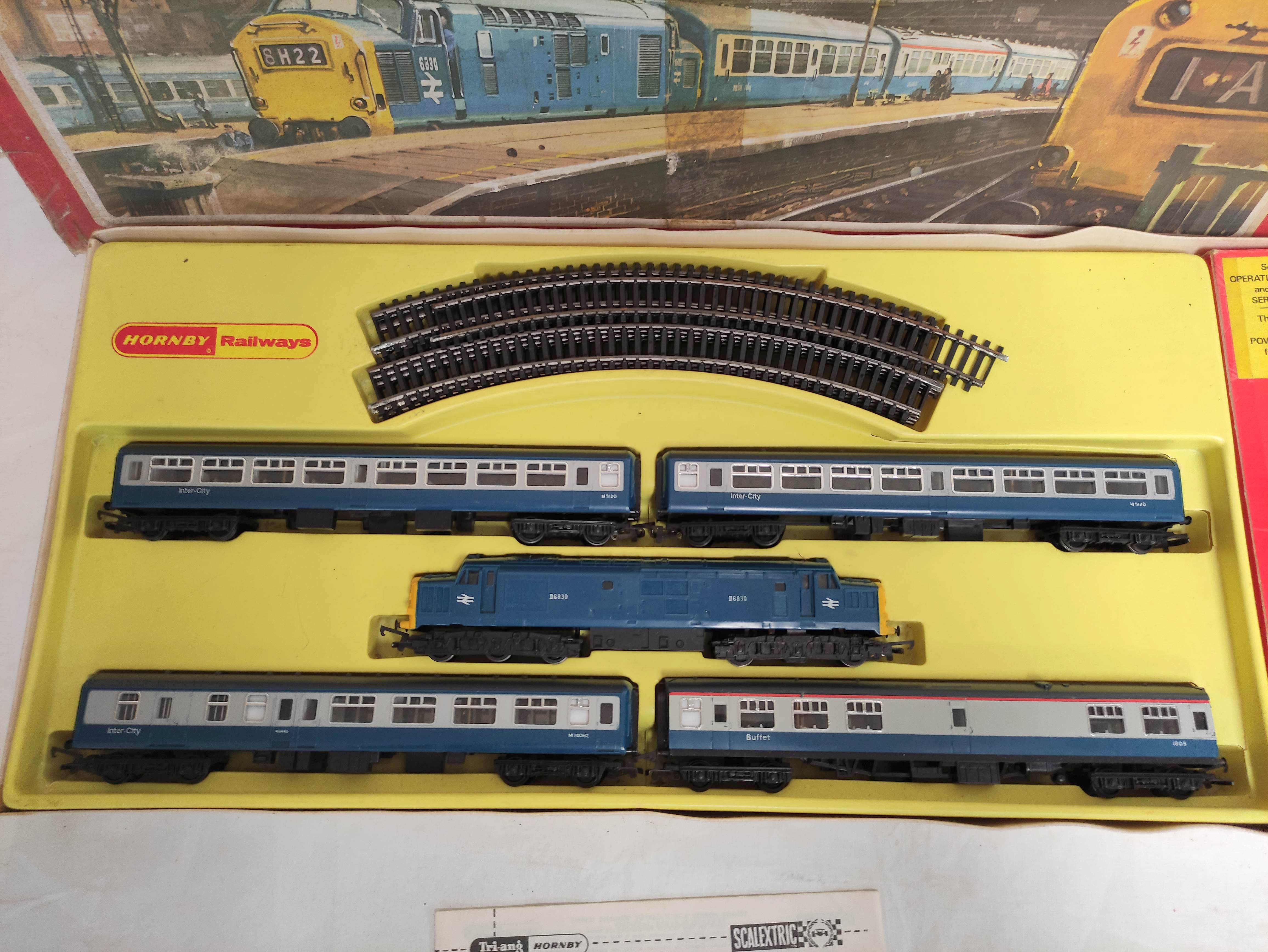 Vintage Hornby R504 00 gauge Inter City Express Set complete with box and papers. Box is defective - Image 4 of 8