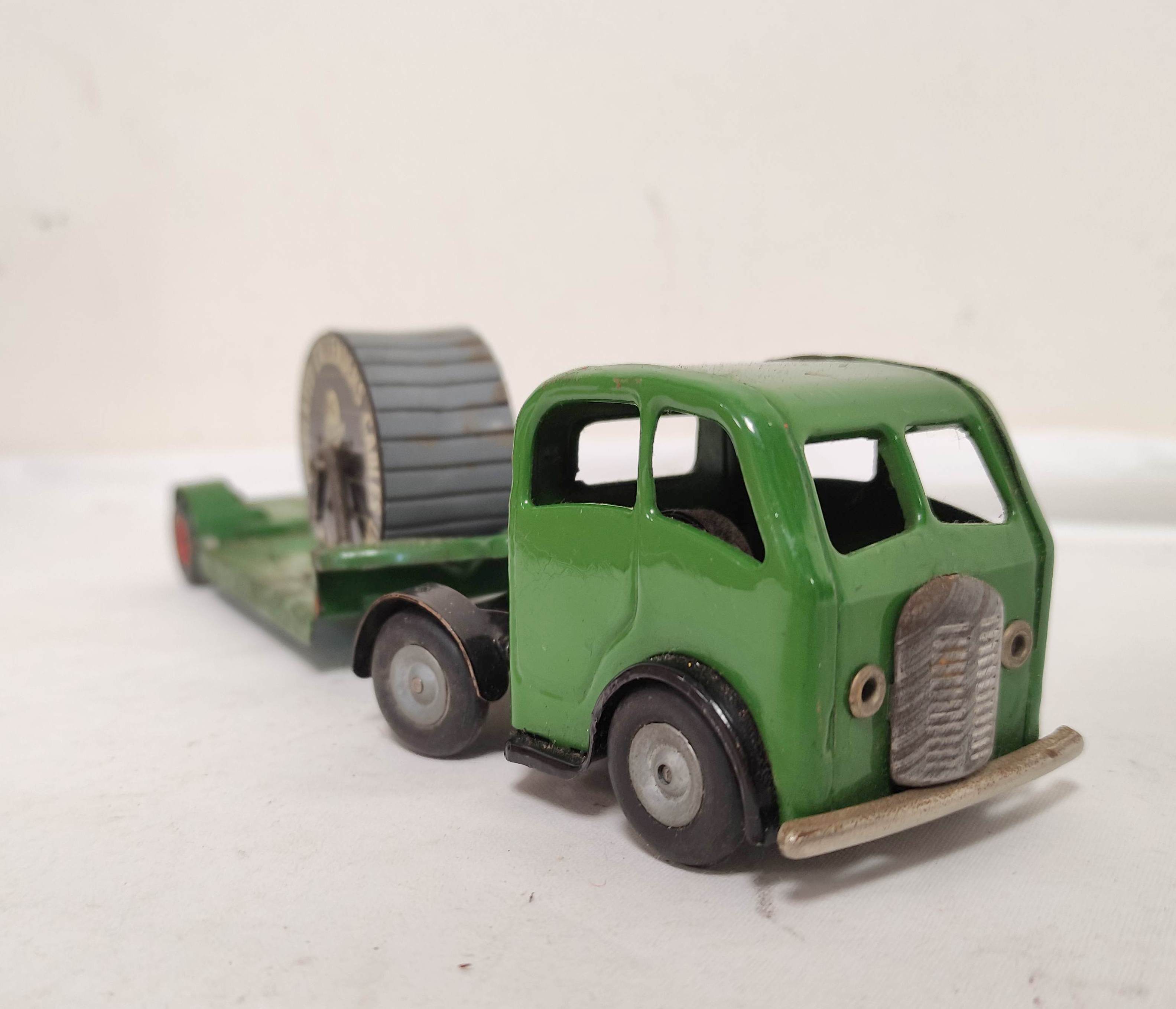 Collection of vintage boxed and loose Tri-ang Minic clockwork vehicles some pre war to include a - Image 3 of 10