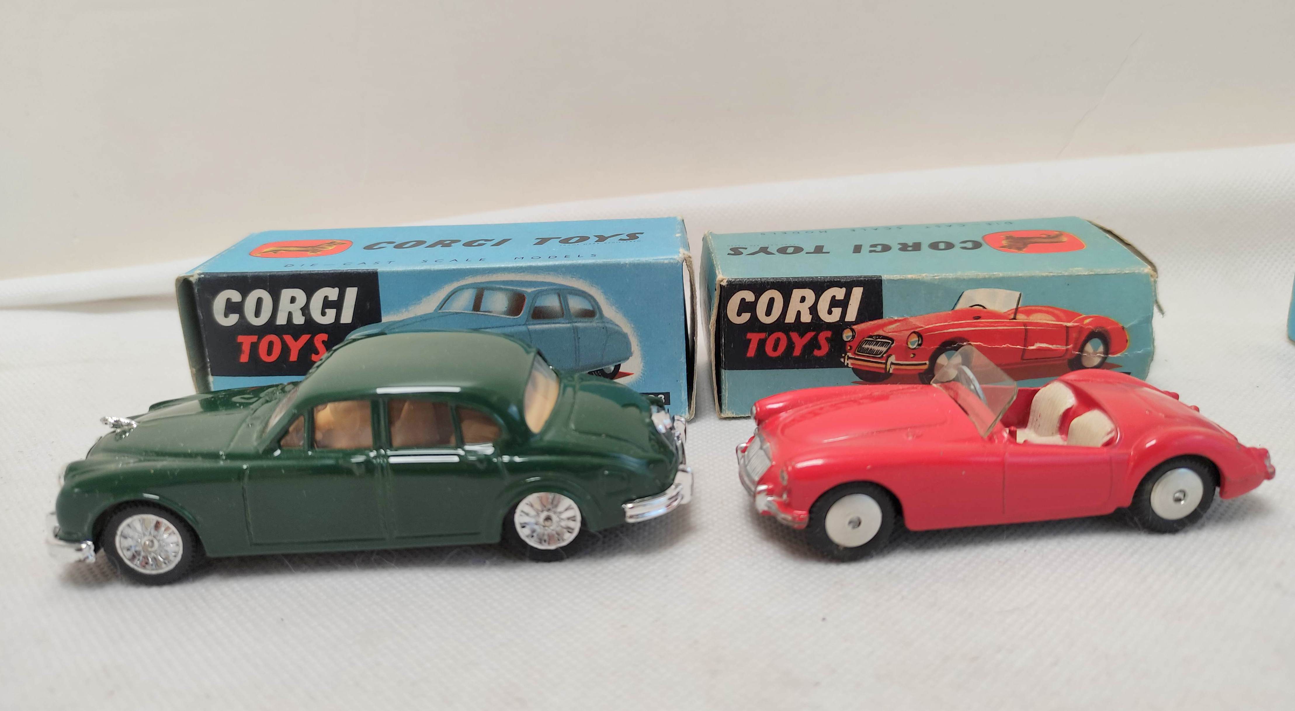 Corgi Major Toys Gift Set No.1 Carrimore Car Transporter with four Boxed Cars, consists of: Car - Image 11 of 12