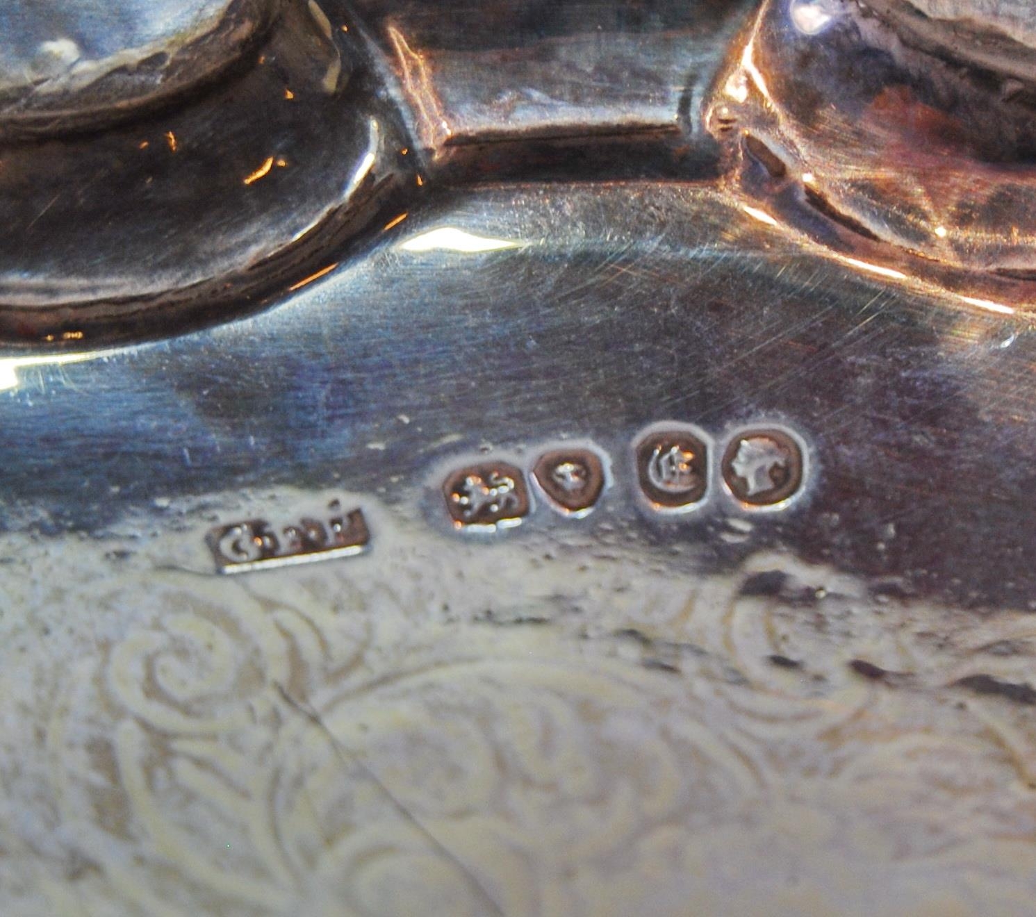 Silver engraved waiter with scroll and foliate border, 1840, 290g or 9½oz. - Image 3 of 4