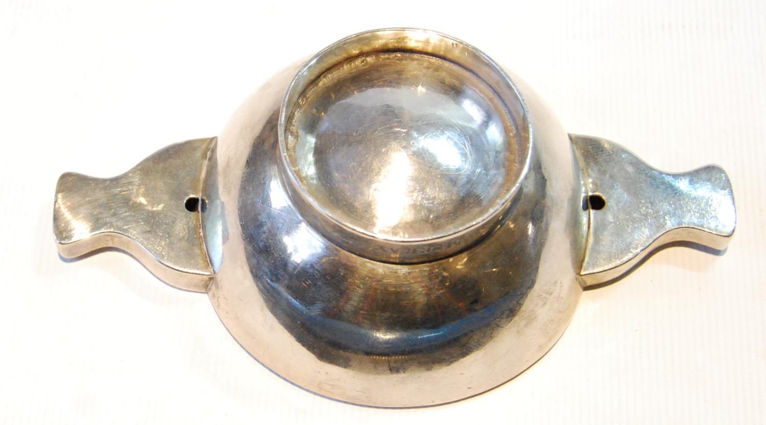 Tain: silver rare quaich of typical style, the grips inscribed 'squab as i' ('sweep it up') and ' - Image 7 of 7