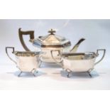 Silver three-piece tea set of panelled rectangular shape, by Viner, Sheffield 1933, 960g or 30oz.