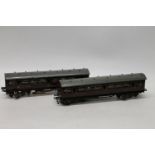 Bassett Lowke O gauge model railway corridor coach 3490 LMS 1st Class and 3490 LMS 3rd Class,