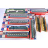 Jouef OO gauge model railways including: 8912 diesel locomotive D285 BR blue; four 5751 Inter City