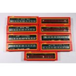 9 Hornby Railways OO gauge model railway coaches including: R328 Pullman Car Brake Third; R422 LMS