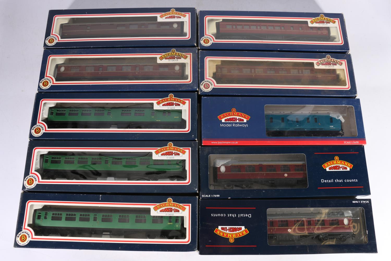 Ten Bachmann Branchline OO gauge model railways coaches and other rolling stock including 34150