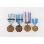 United Nations Korea medal variations including French issue with pagoda suspender, Belgian issue