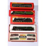 Hornby OO gauge model railways including R552 4-6-2 Oliver Cromwell tender locomotive 70013 BR
