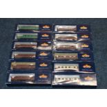 Bachmann Branchline OO gauge model railways rolling stock including: 34378 63ft Thompson 2nd