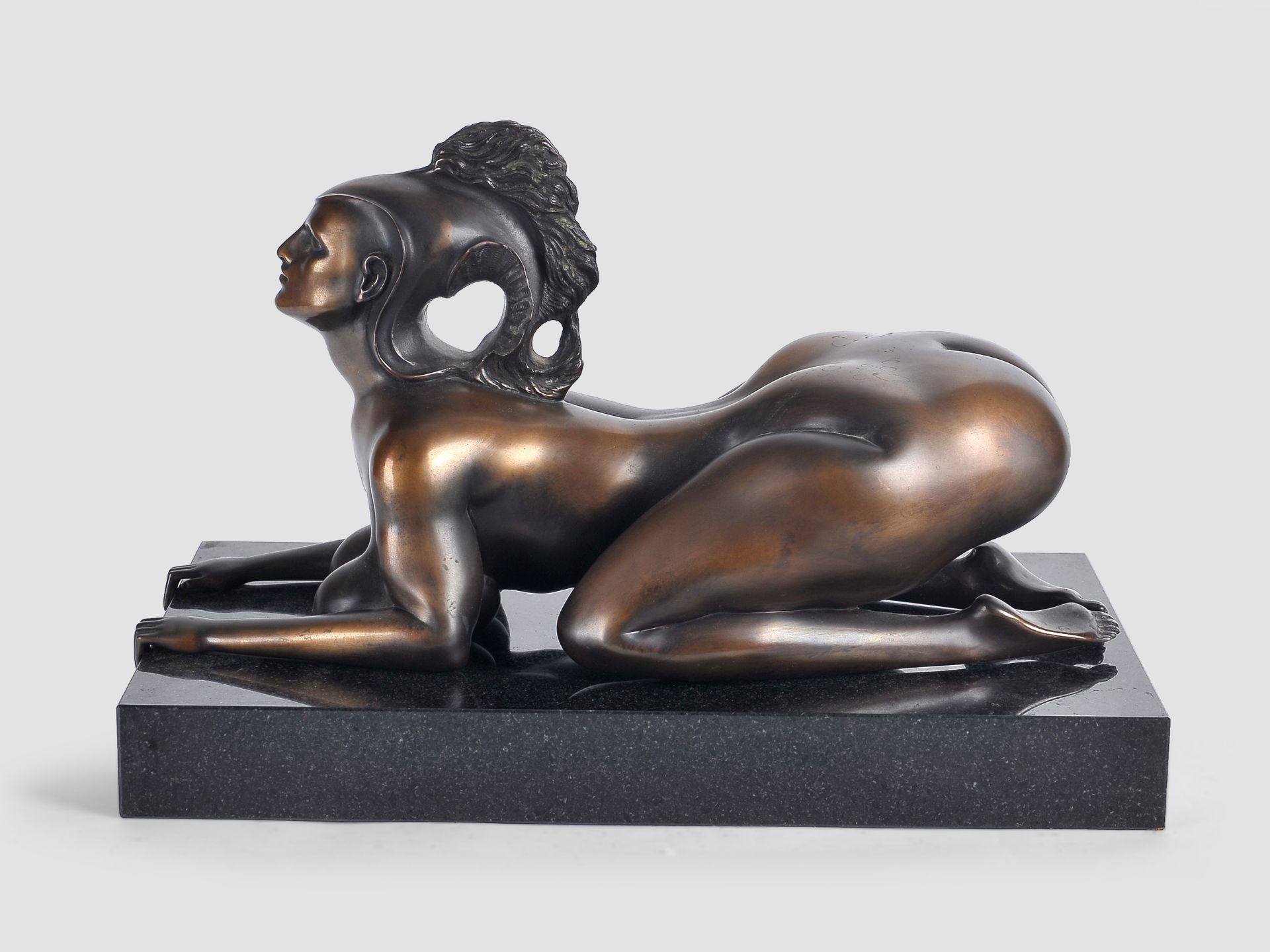 Ernst Fuchs, Wien 1930 - 2015 Wien, Sphinx, Bronze - Bild 2 aus 8