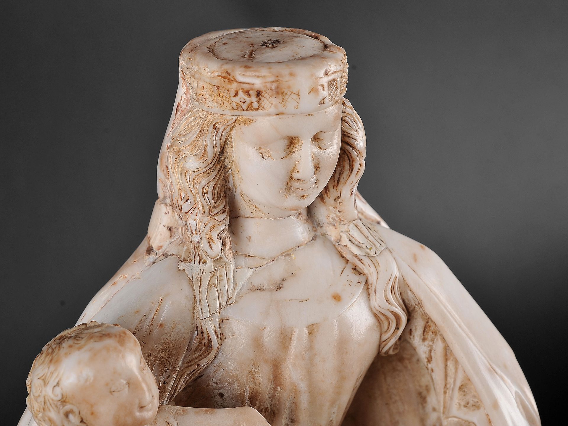 Gil de Siloe, Antwerpen 1440 – 1501 Burgos (und Werkstatt), Sitzende Madonna, um 1485/90 - Bild 13 aus 25