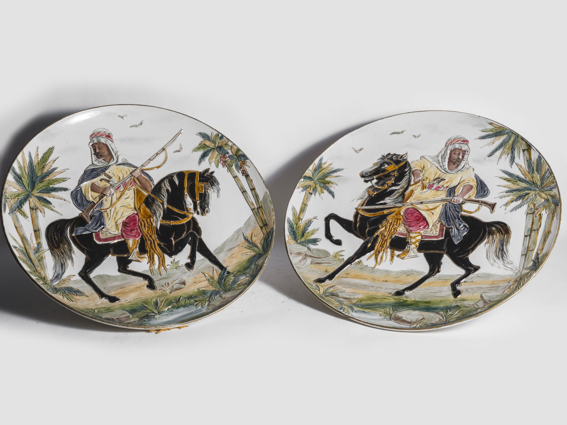 Pair of plates, Arabian warriors on horses, Around 1880/90