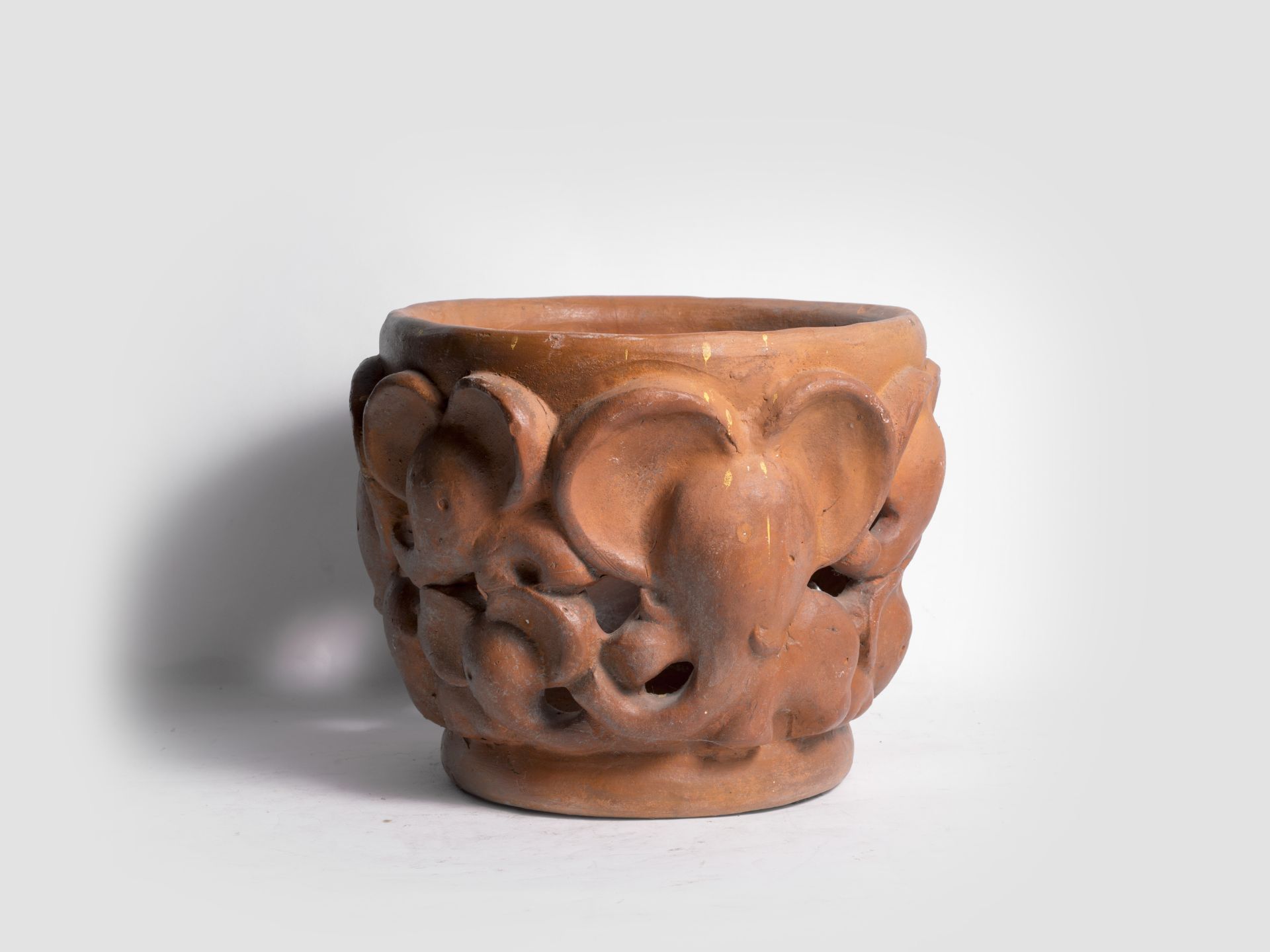 Walter Bosse, Vienna 1904 - 1979 Iserlohn, Large elephant flower pot