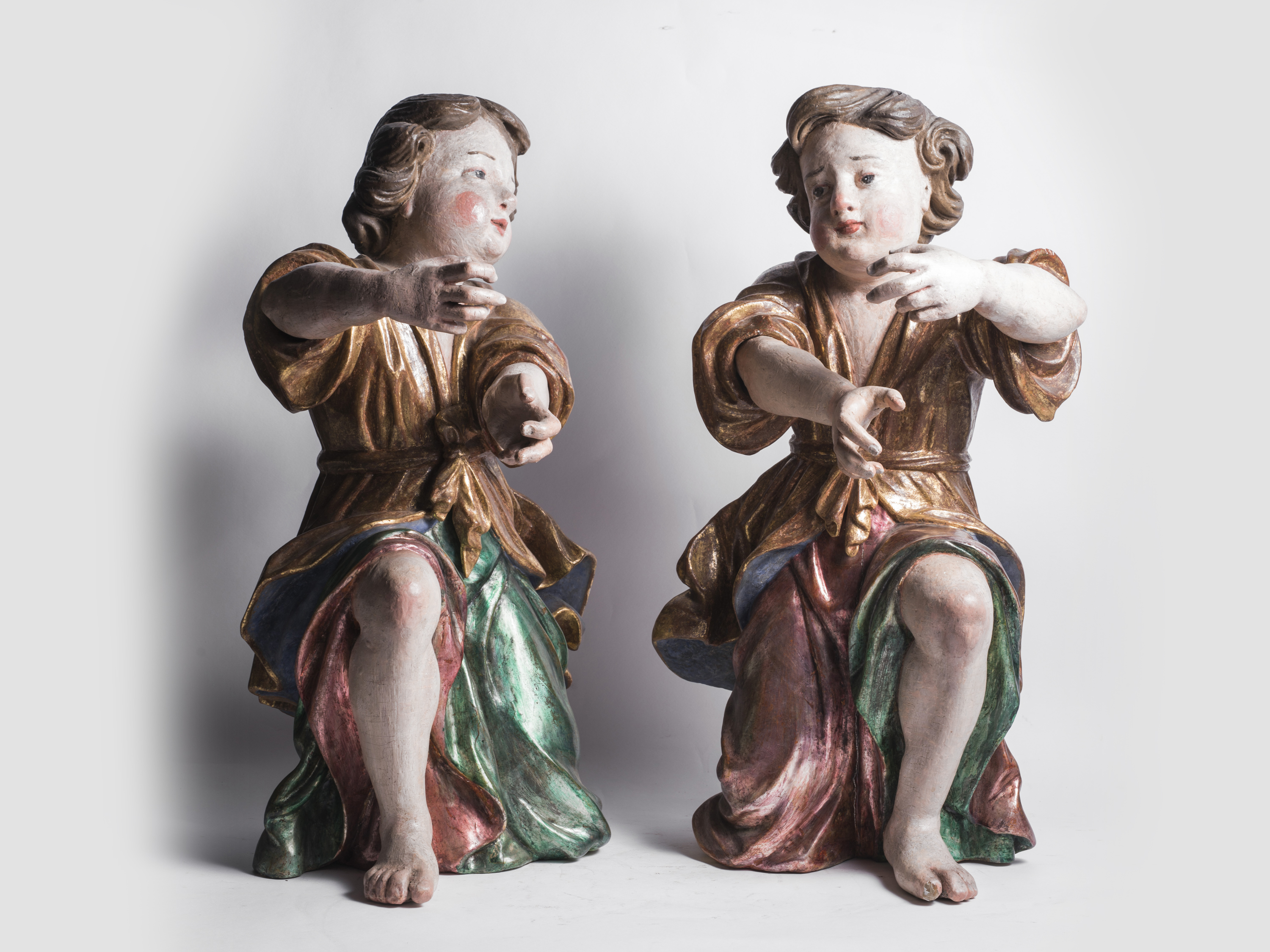 Pair of sconce angels, South German, Baroque, 17th/18th century