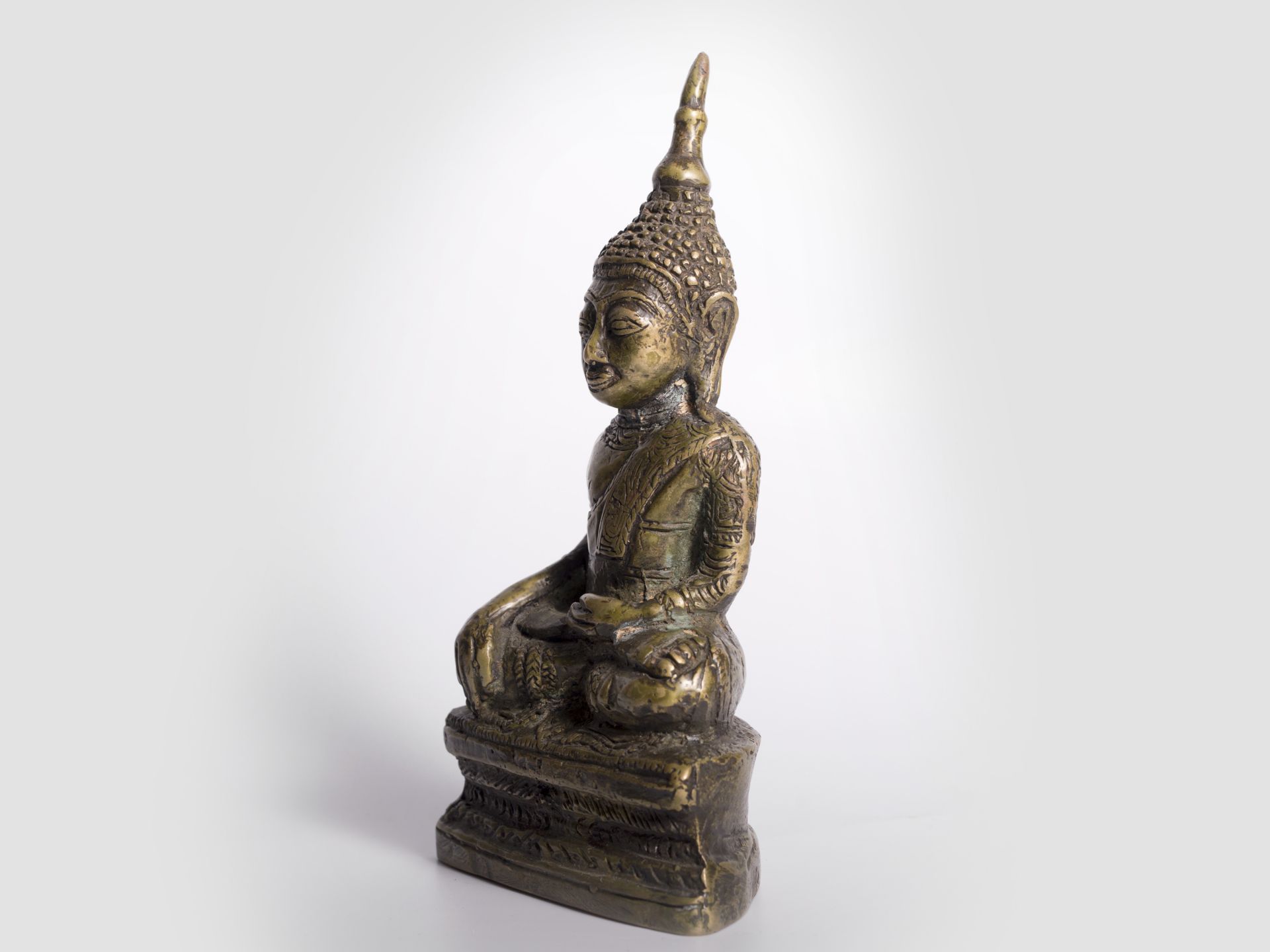 Sitzender Buddha, Süd Ost Asien / Thailand, 17./18 Jahrhundert oder früher - Bild 2 aus 6