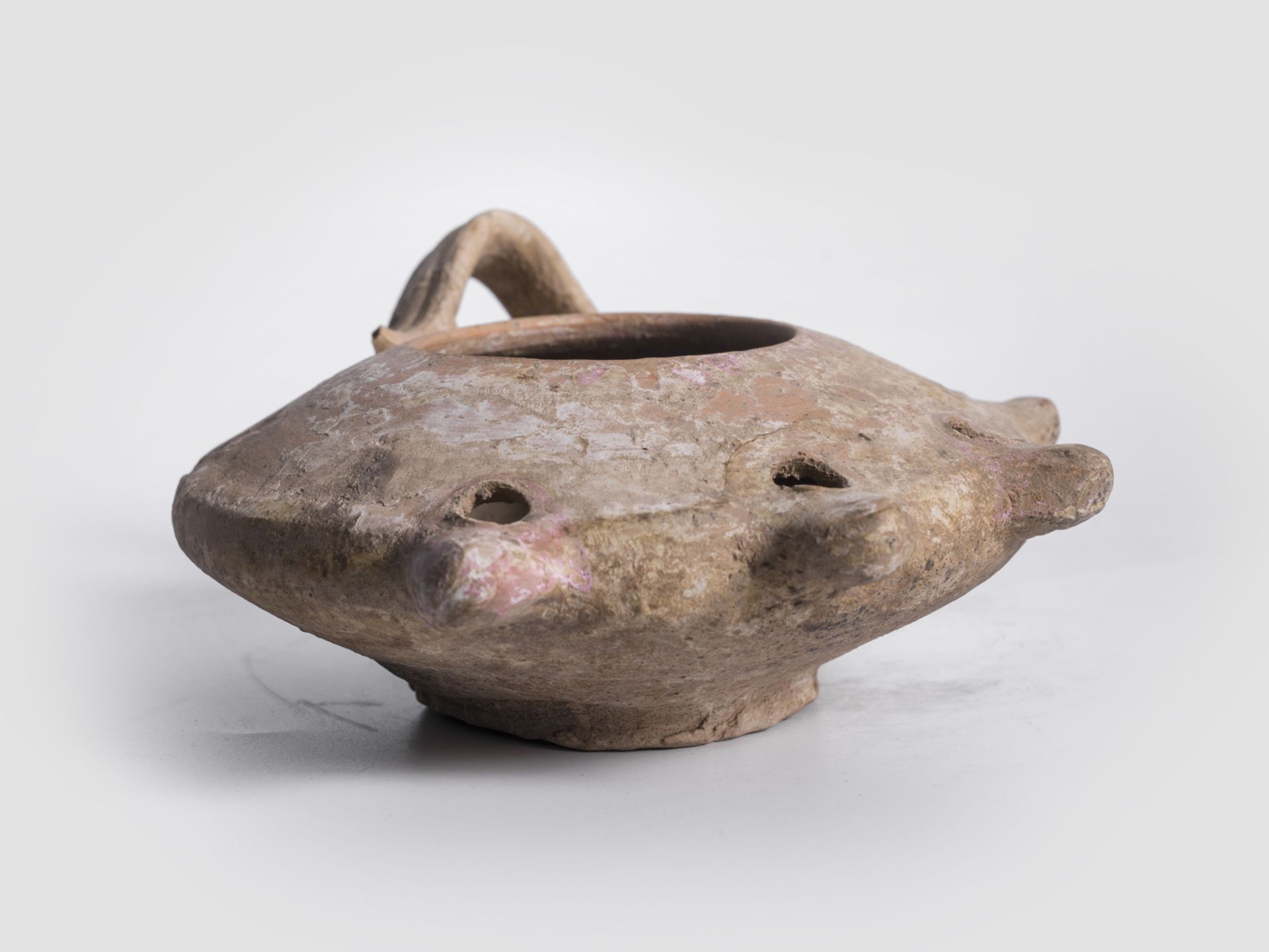 Antique oil lamp, Southern Europe or Near East, Antique, 1st - 3rd century AD - Image 4 of 6