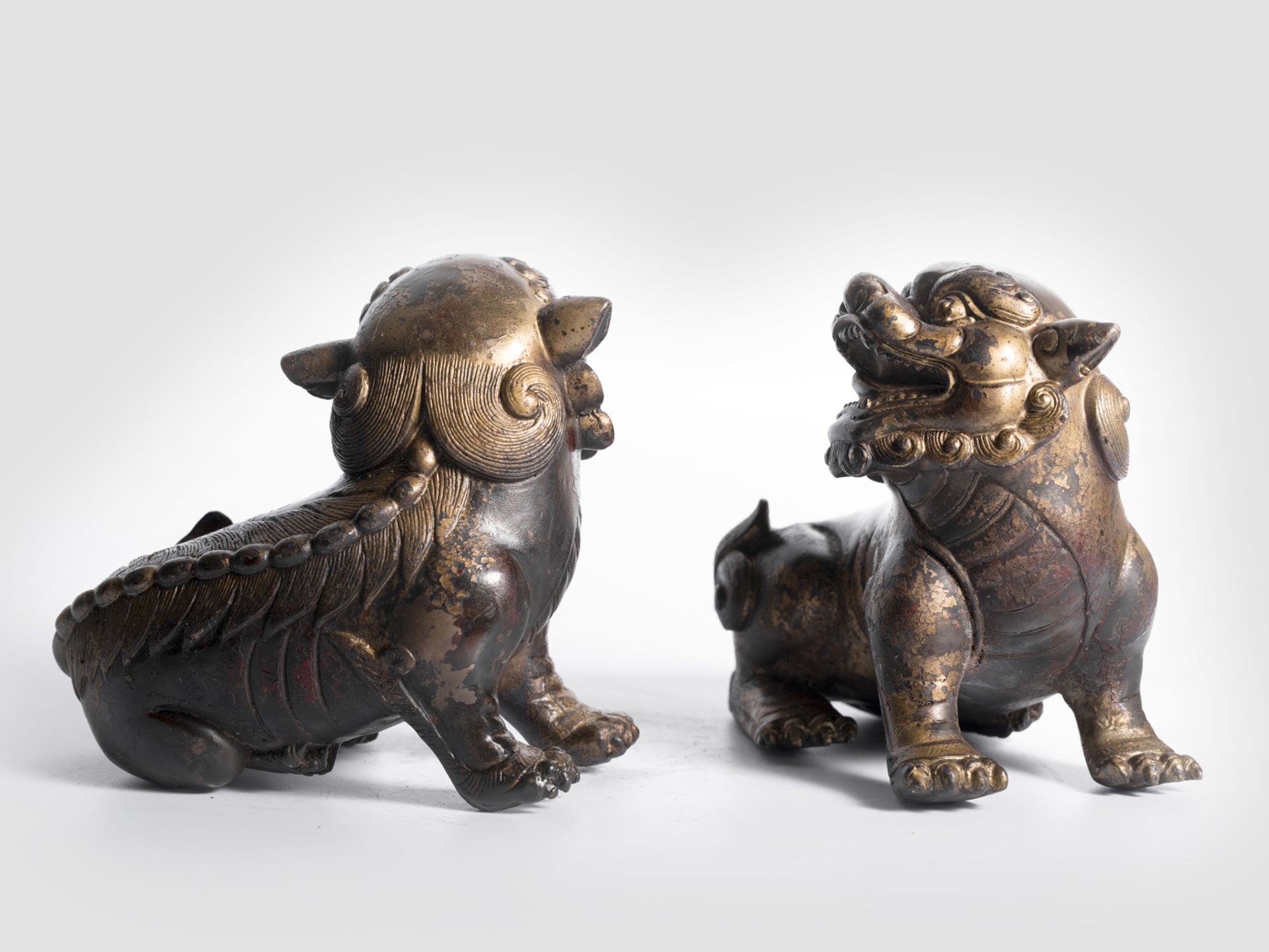Pair of gilt bronze lions, China, Ming Dynasty, 1368 -1644 - Image 2 of 6