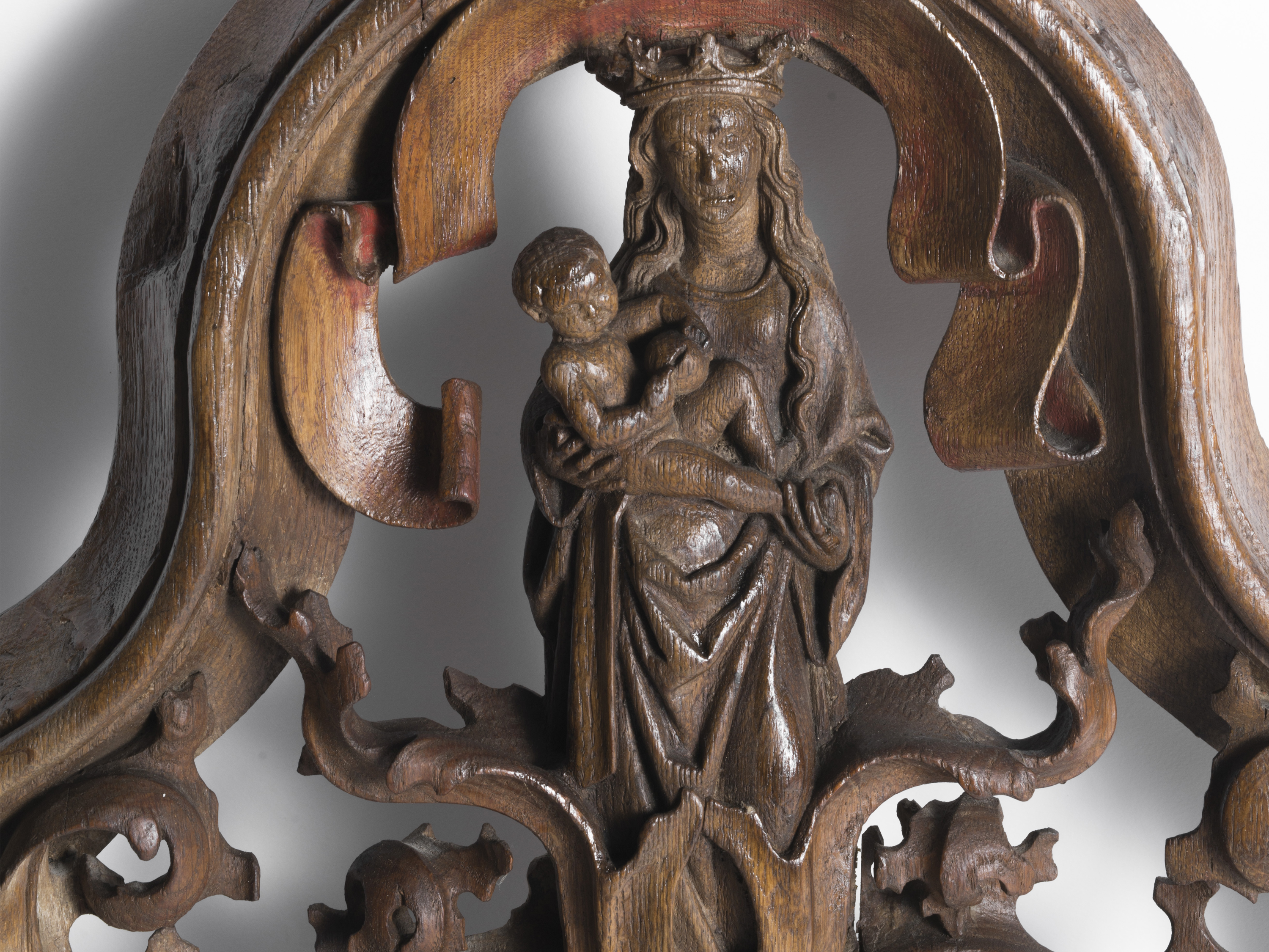 Gothic Madonna in Clover, German or Flemish, Around 1480 - Image 2 of 4