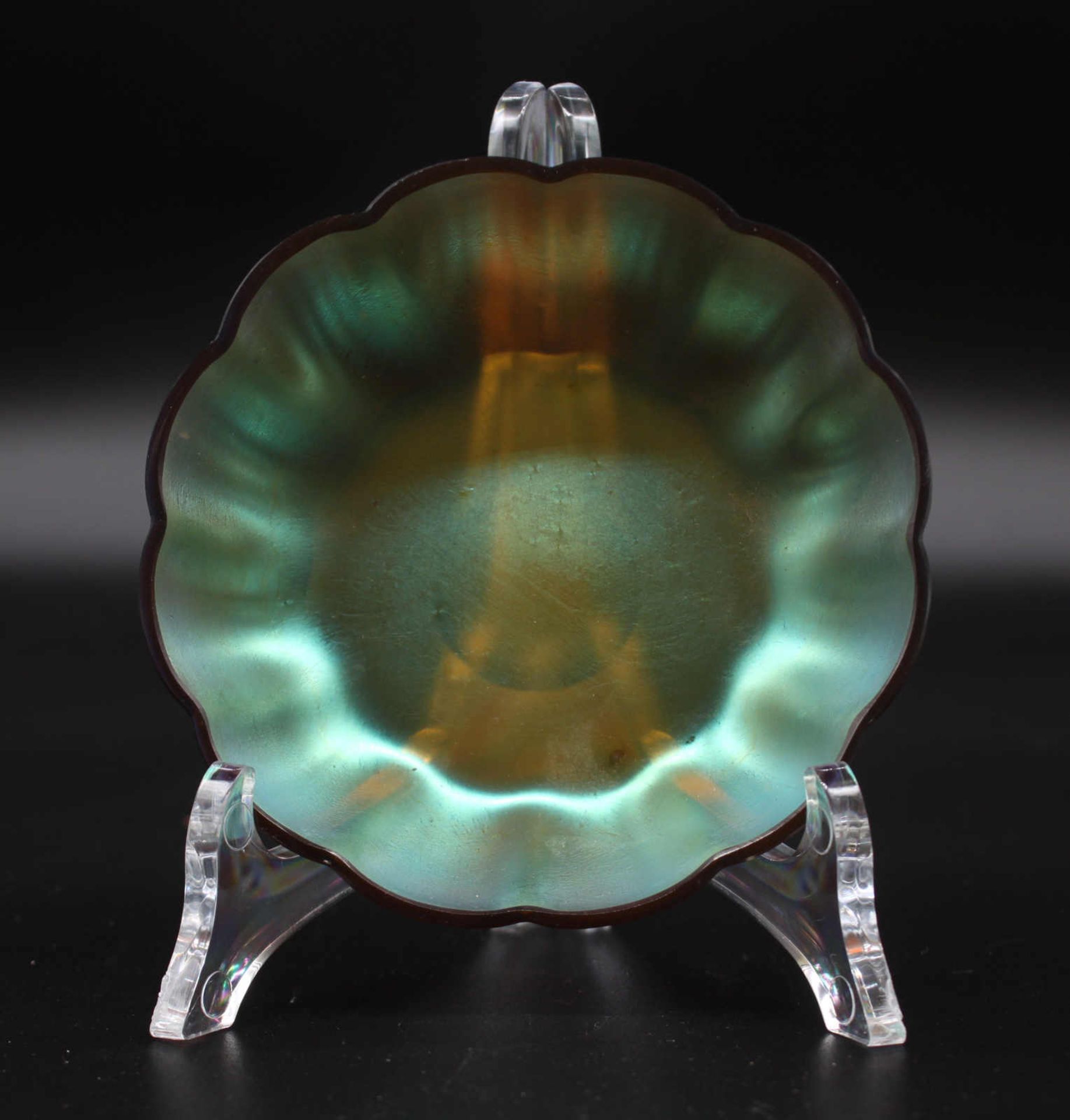 Glasschälchen, 1. Hälfte 20.Jahrhundert. In der Art von Tiffany, wohl WMF Ikora, blau/grün. Maße H 3 - Image 4 of 4