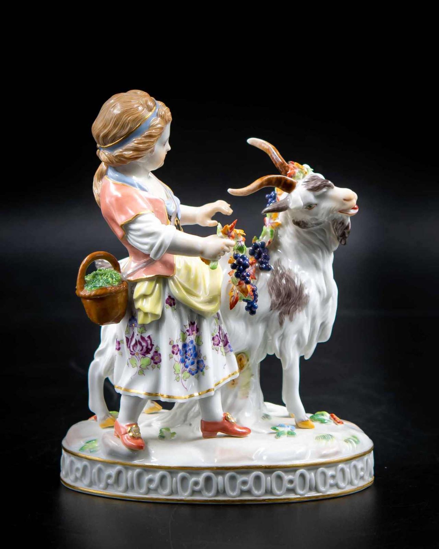 Porzellanfigur Meissen Ziegenhirtin mit Ziege - Image 2 of 5