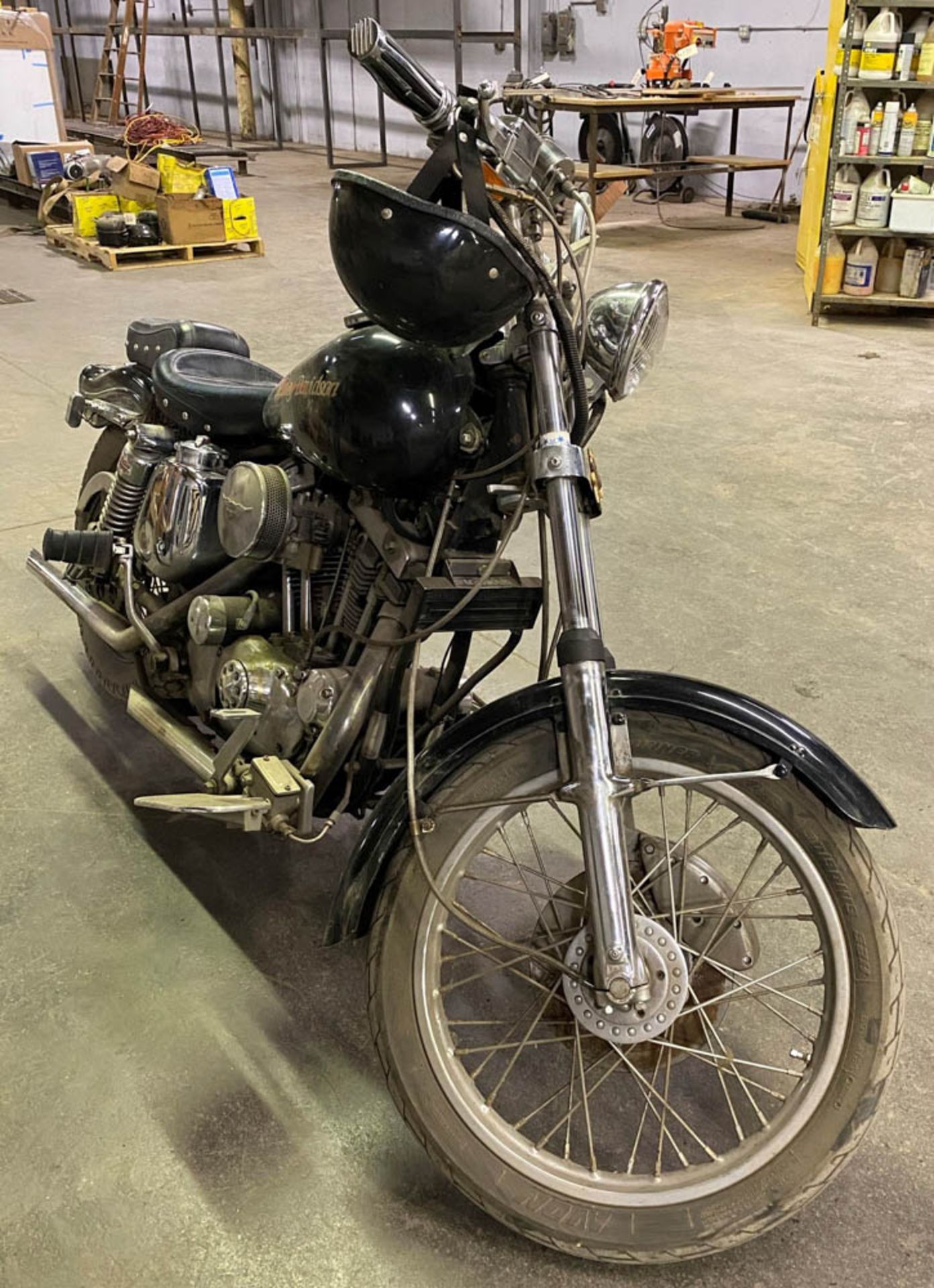 HARLEY DAVIDSON SPORTSTER MOTORCYCLE, 1066 MILES, MUSTANG SEAT, CHAIN DRIVE, LOCKHART RADIATOR, - Bild 3 aus 9