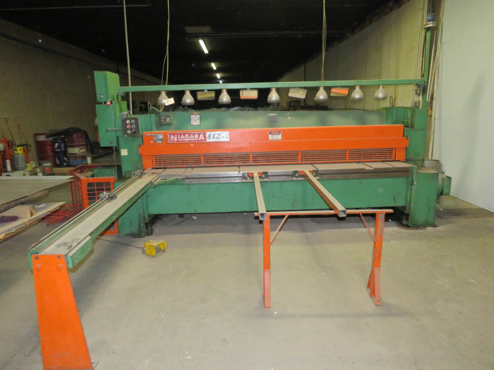NIAGARA MDL. 810-1/4 POWER SQUARING SHEAR, WITH 120" SQUARING ARM, 36" FRONT OPERATED BACK GAUGE,