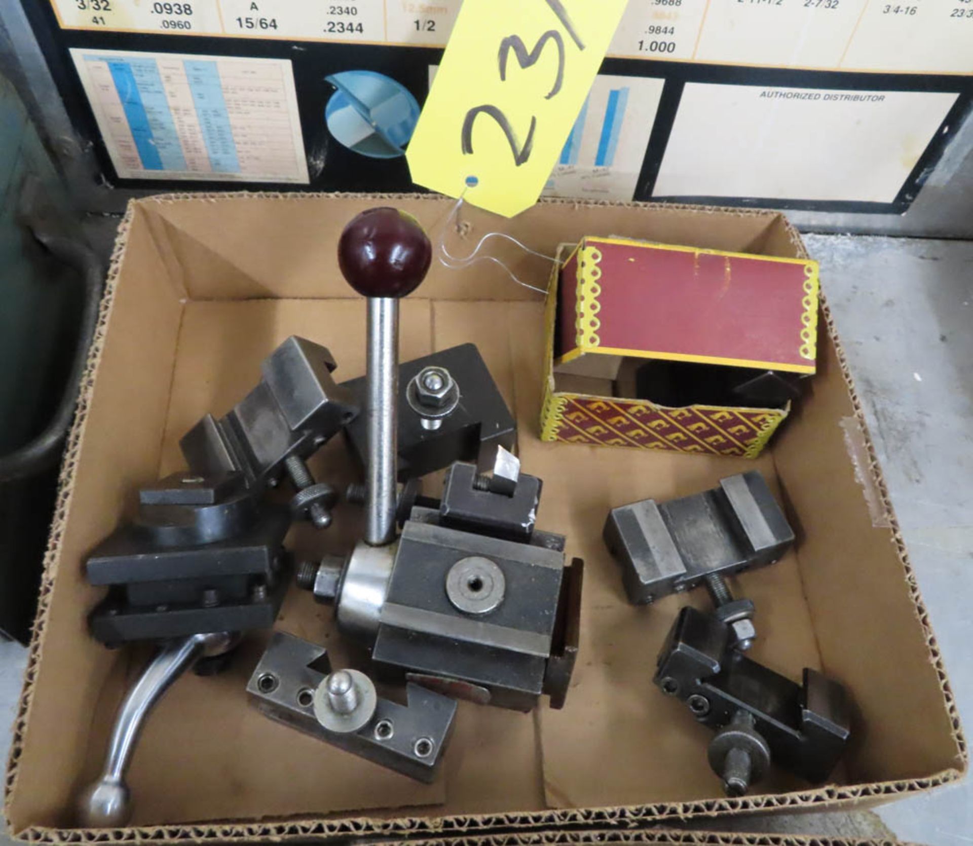 ARMSTRONG MDL. QC-4 TOOL POST W/ ASSORTED TOOL HOLDERS