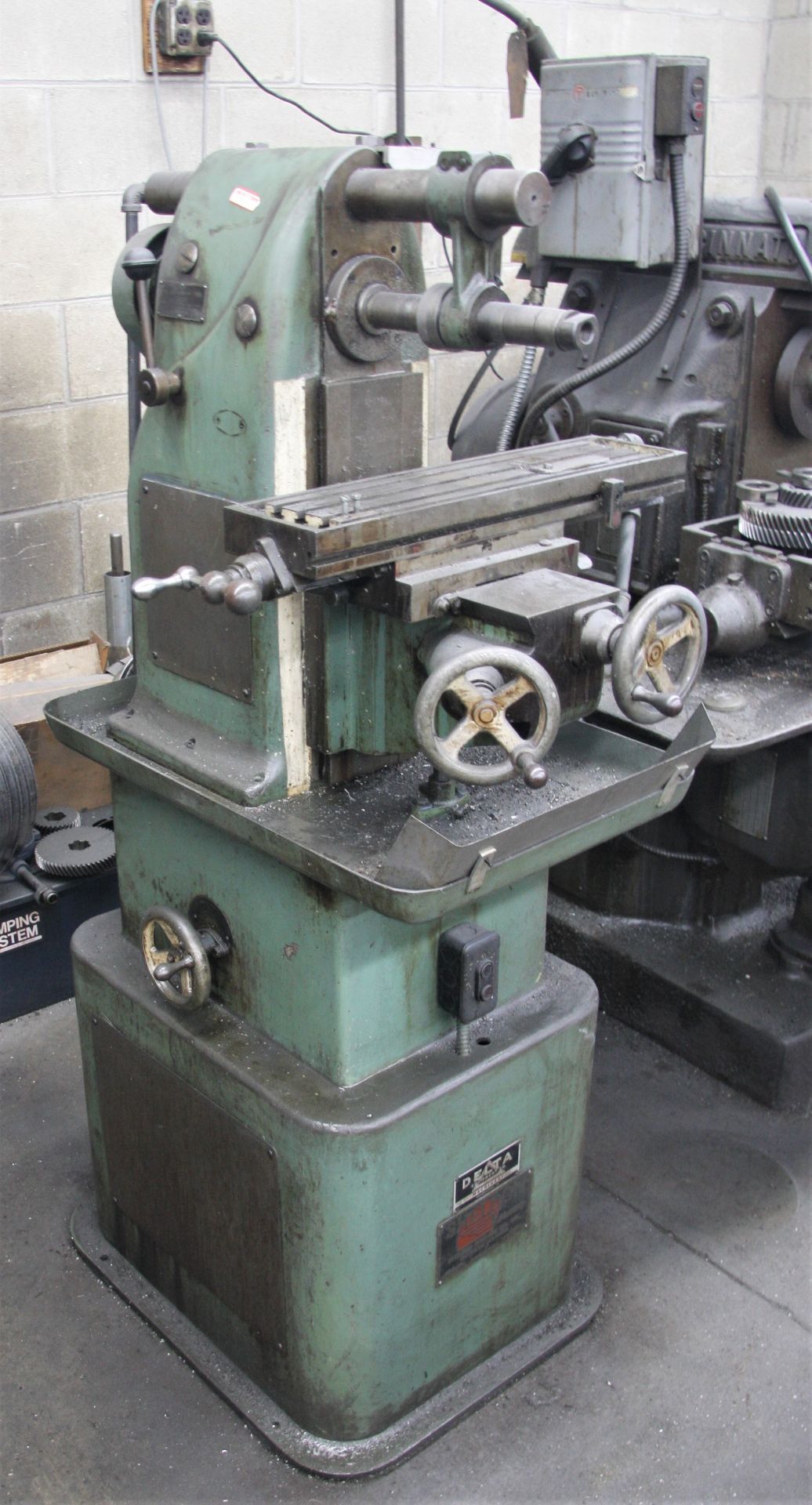 SHELDON NO. O HORIZONTAL MILLING MACHINE