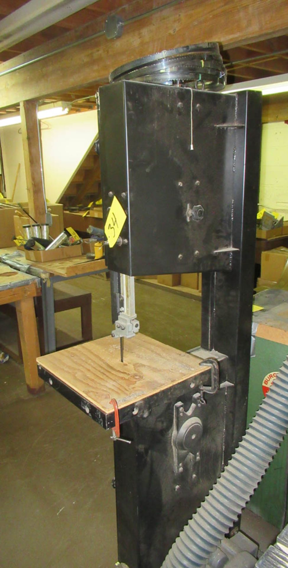 CRAFTSMAN 1.5 HP 15" 2 SPEED VERTICAL BANDSAW - Image 4 of 5