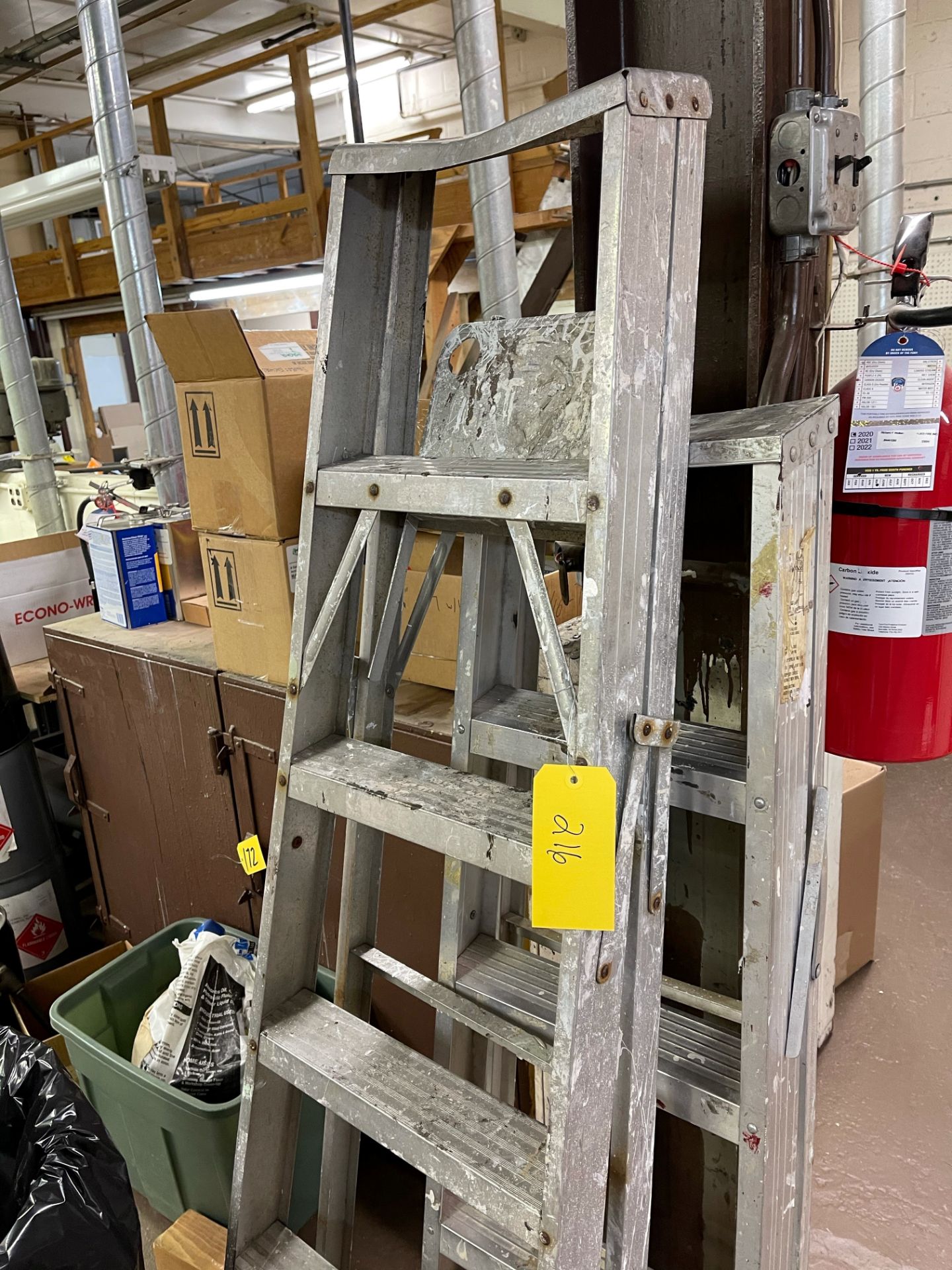 (2) ALUMINUM STEP LADDERS