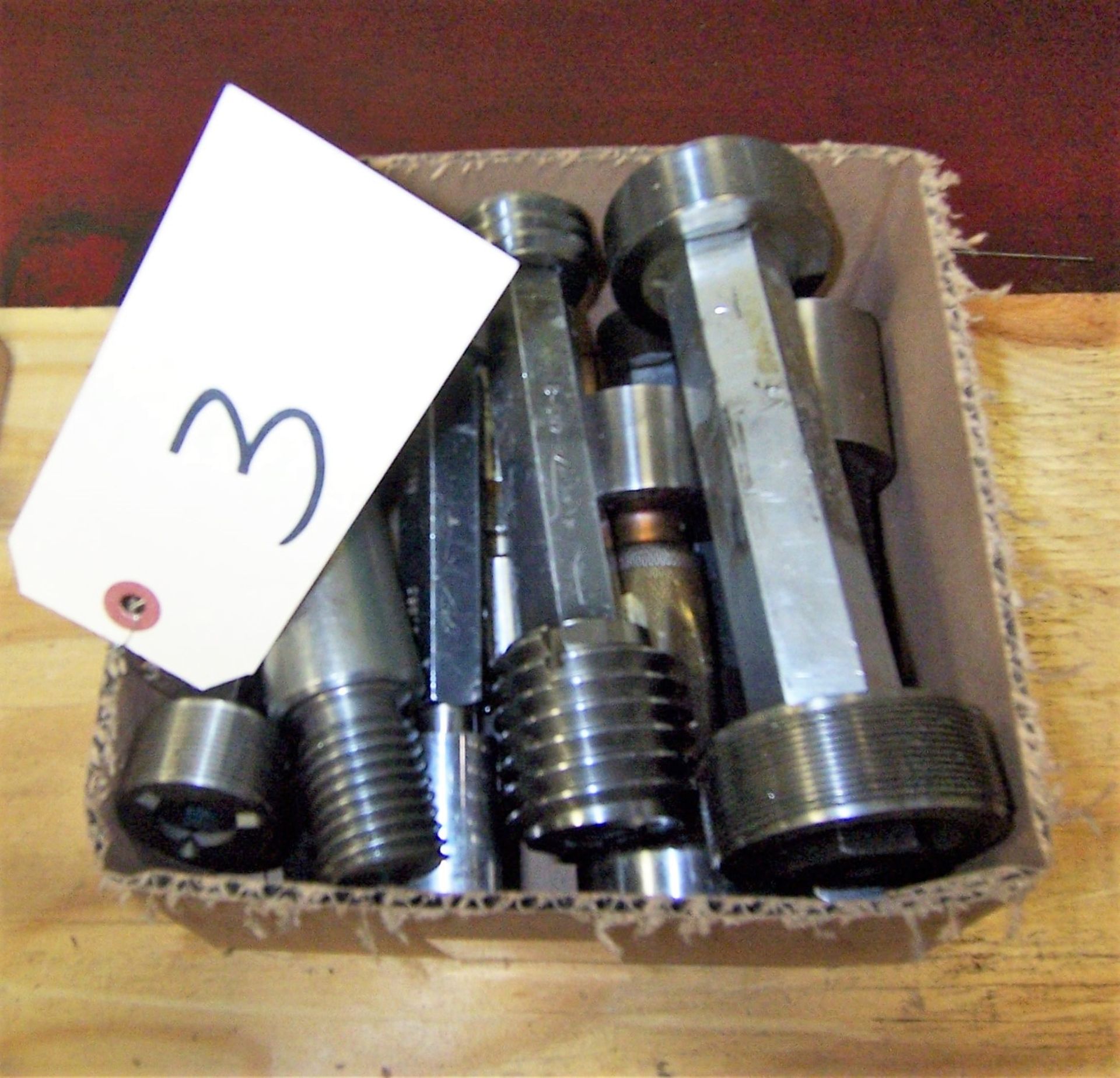 LOT OF GO-NO- GO THREADED GAGES