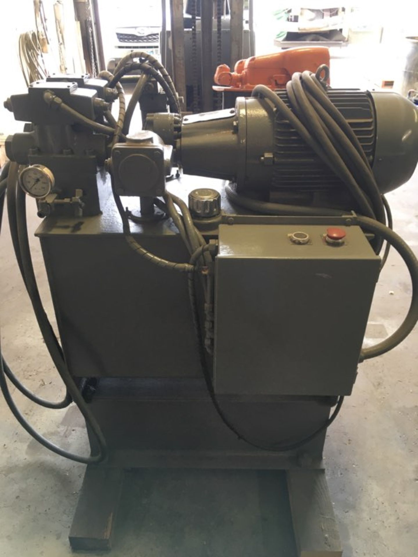 Peddinghaus C-Frame Hydraulic Punch with Hydraulic Power Supply - Image 4 of 6