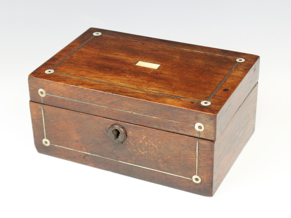 A 19th century rosewood stationery box, the cover centred with an inlaid mother of pearl star - Image 4 of 7