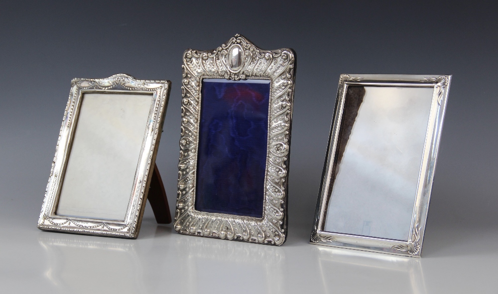 A Victorian silver mounted photograph frame by Henry Matthews, Birmingham 1898, of rectangular