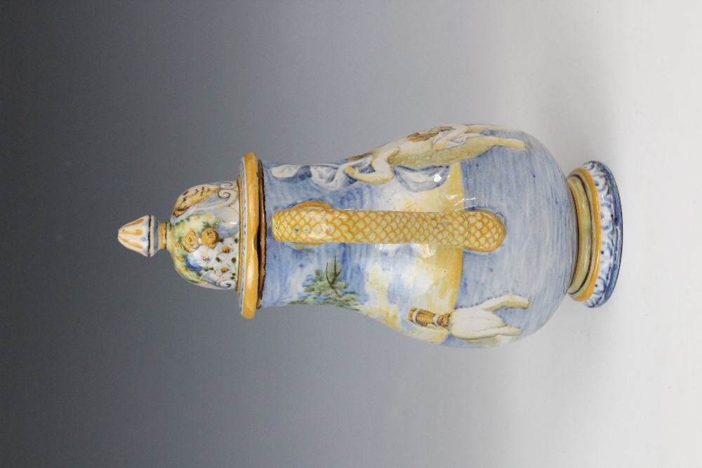 An Italian faience ewer and cover in the manner of Cantagalli, 20th century, decorated with a - Image 4 of 6