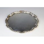 A George VI silver salver by Deakin & Francis, Birmingham 1941, of plain polished circular form with