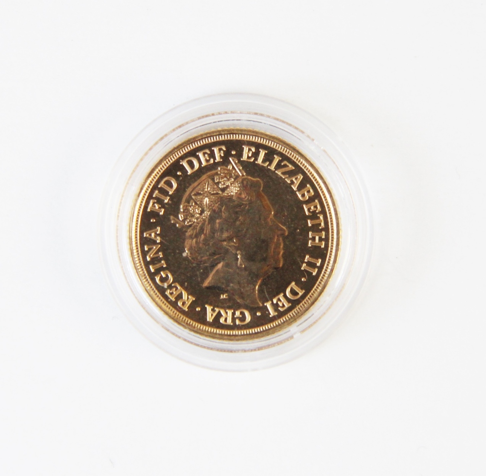 An Elizabeth II sovereign dated 2019, weight 8g