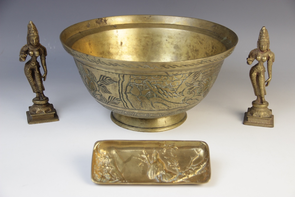 A Chinese bronze bowl, early 20th century, externally decorated with a dragon and phoenix, of