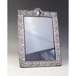 A silver mounted Art Nouveau style photograph frame, John Bull Ltd, London 1990, of rectangular form