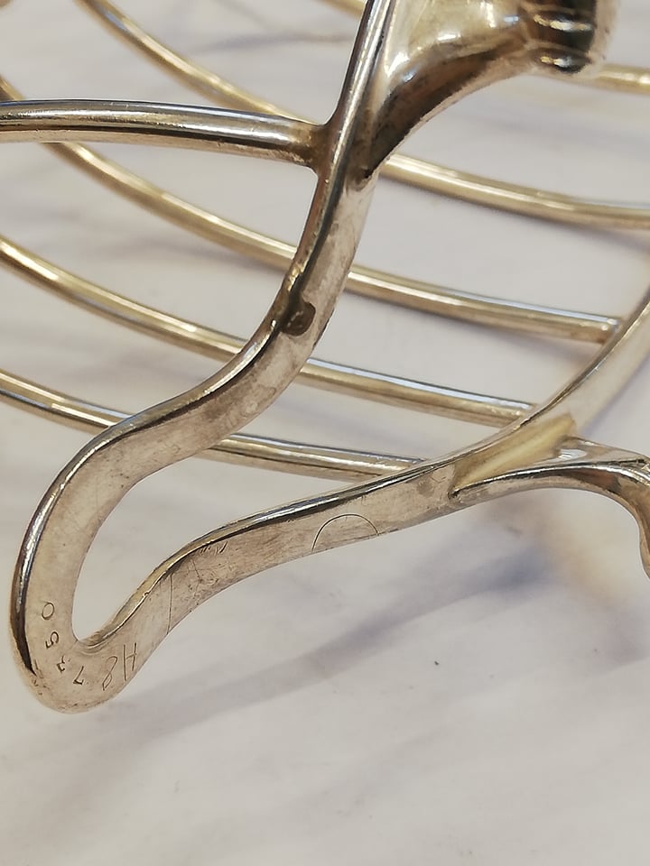 A Victorian silver six-division toast rack, Henry Wilkinson & Co, London 1893, the shaped base - Image 4 of 7