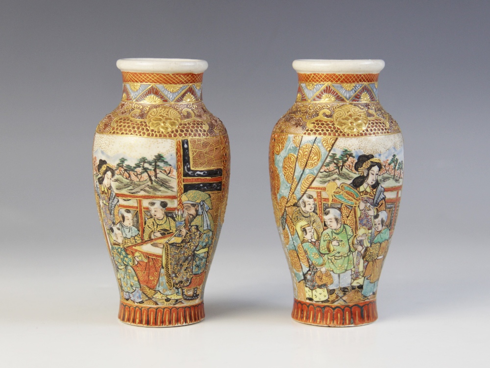 A pair of Japanese Satsuma porcelain vases, Meiji period (1868-1912), each of small high