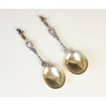 A pair of Edwardian silver Dutch-style spoons by Holland, Aldwinckle & Slater, London 1906-7, each