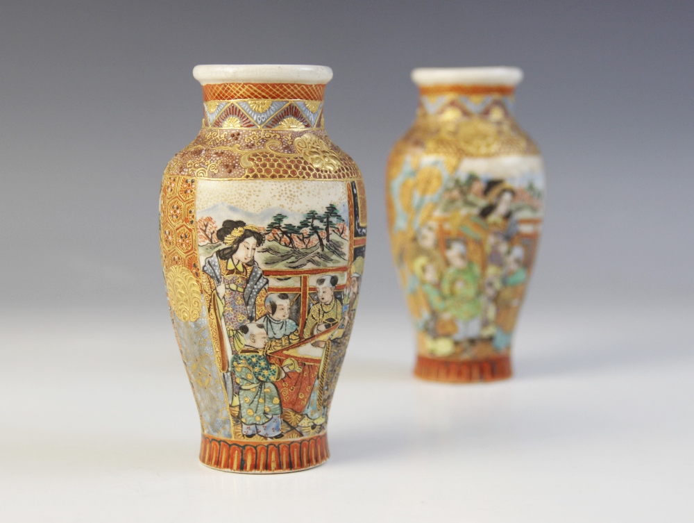 A pair of Japanese Satsuma porcelain vases, Meiji period (1868-1912), each of small high - Image 2 of 2