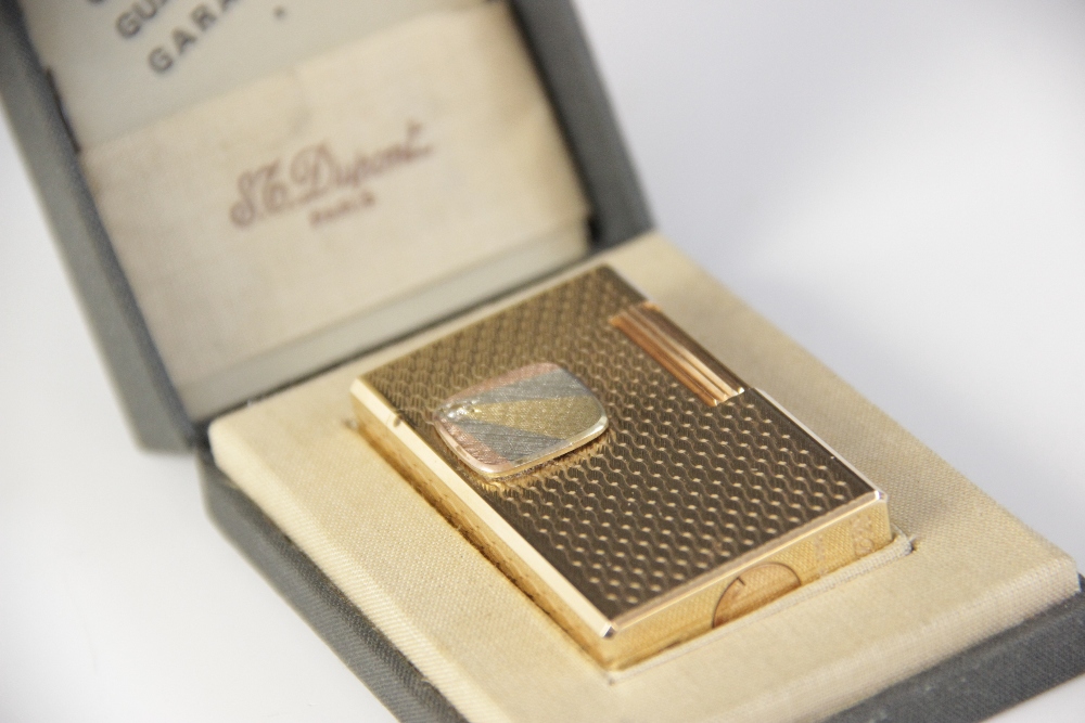 A Dupont diamond set gold plated lighter, of rectangular form with engine turned decoration, applied - Image 5 of 5