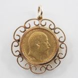 An Edwardian gold half sovereign, dated 1907, to a yellow metal soldered mount, gross weight approx.